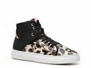 adidasi cu talpa ascunsa