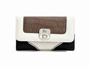 portofele guess dama originale
