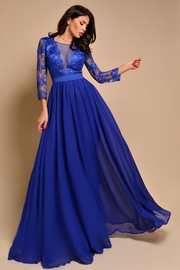 rochii elegante lungi albastre cu bust din dantela